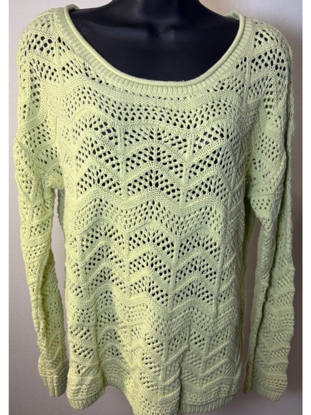 Maurices Womens Size M Light Green Knit Long Sleeve Sweater Long Sleeve